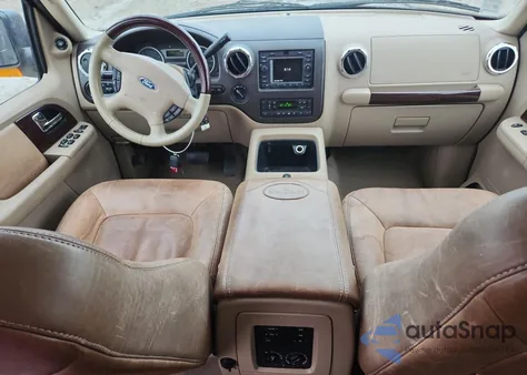 2006 Ford Expedition Eddie Bauer z USA, uszkodzony, nr VIN 1FMFU18596LA86562